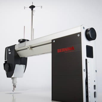 Longarm Quilting Machines BERNINA Q Series Sit Down BERNINA